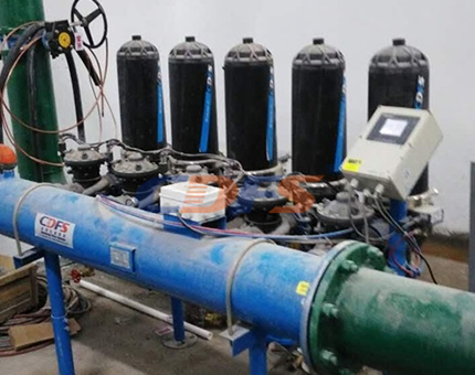 疊片過(guò)濾器安裝現(xiàn)場(chǎng)