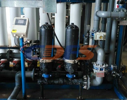 疊片過(guò)濾器安裝現(xiàn)場(chǎng)